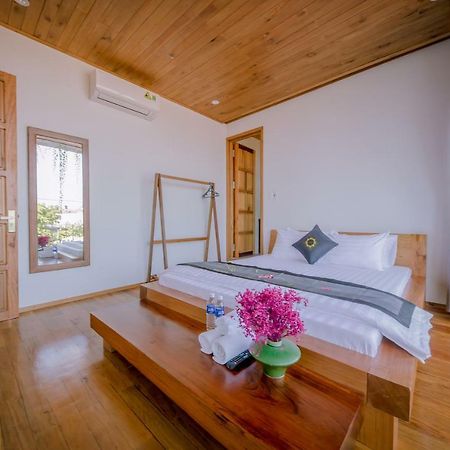 The Purple Hue Homestay المظهر الخارجي الصورة